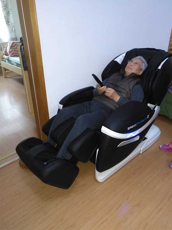 Massage Chair Review
